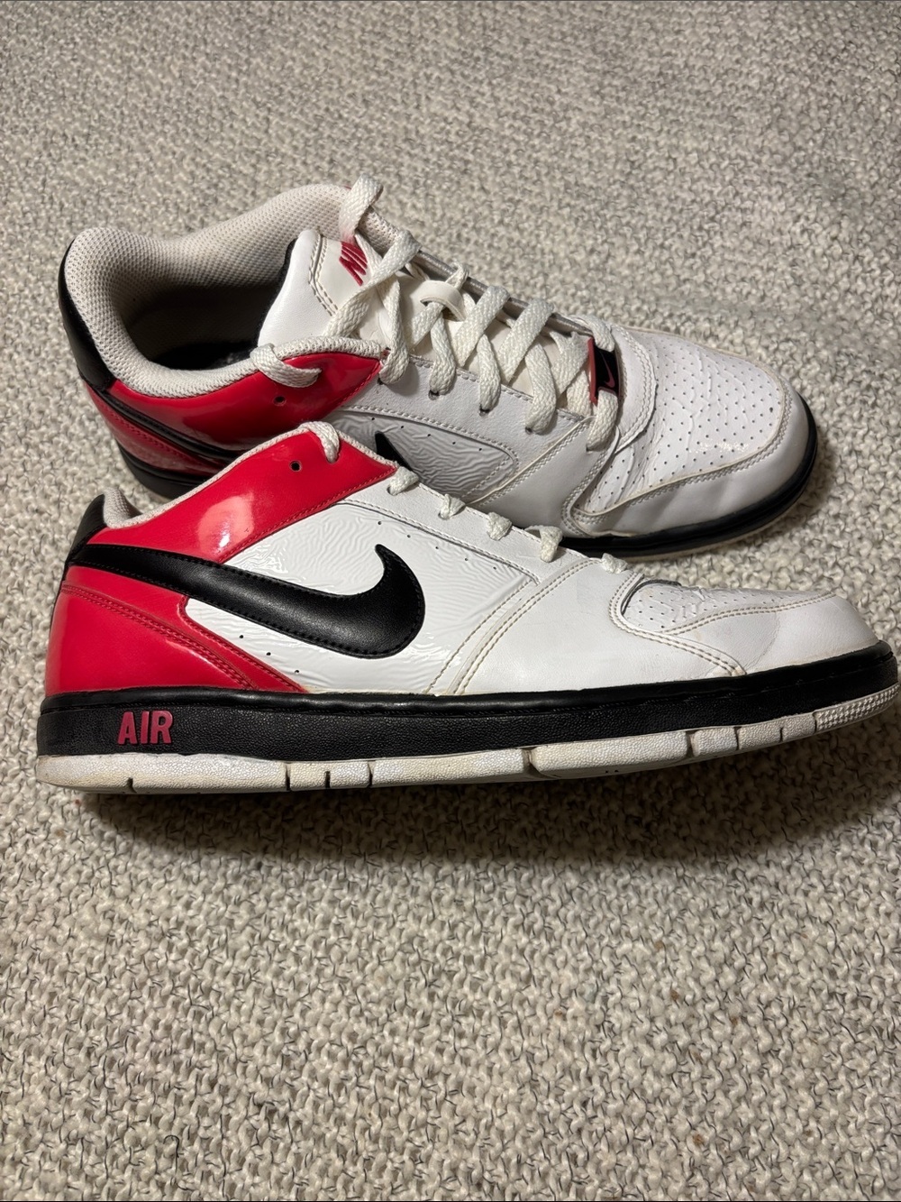 Vintage Nike Air Prestige II Low White Pink Black 2008 Women’s Size 9.5